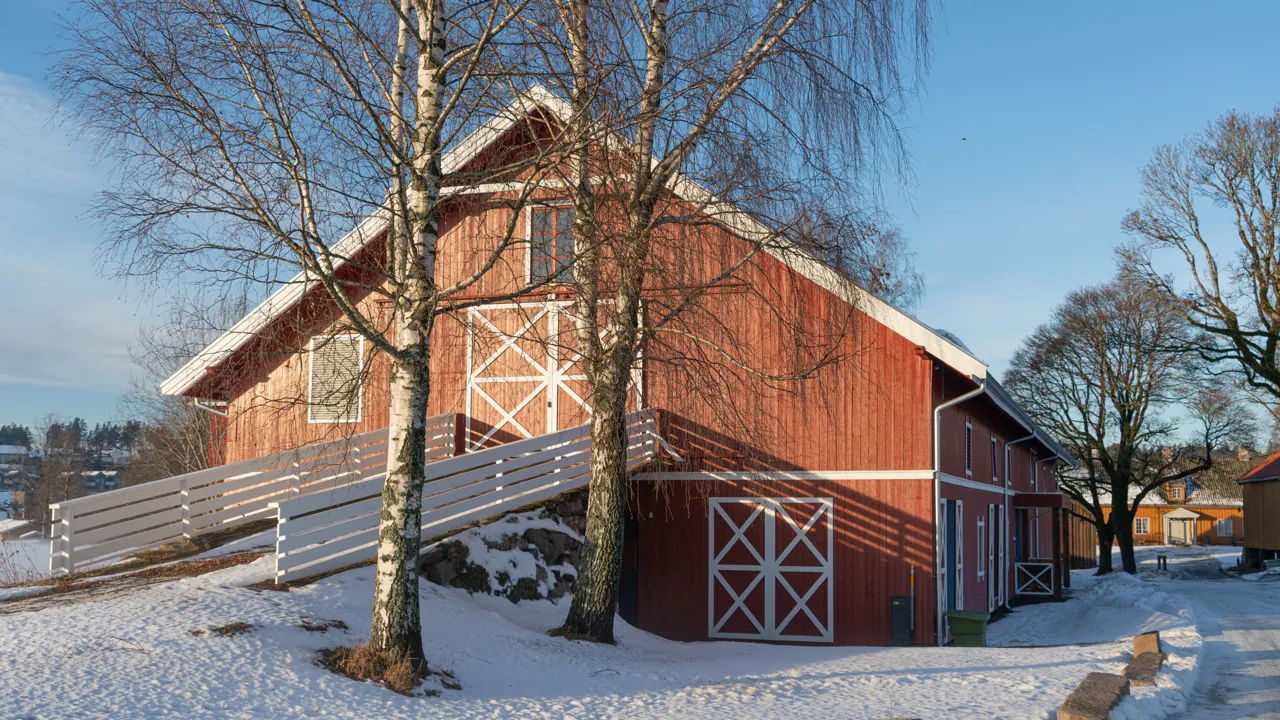 Fasadebilde av husebylåven