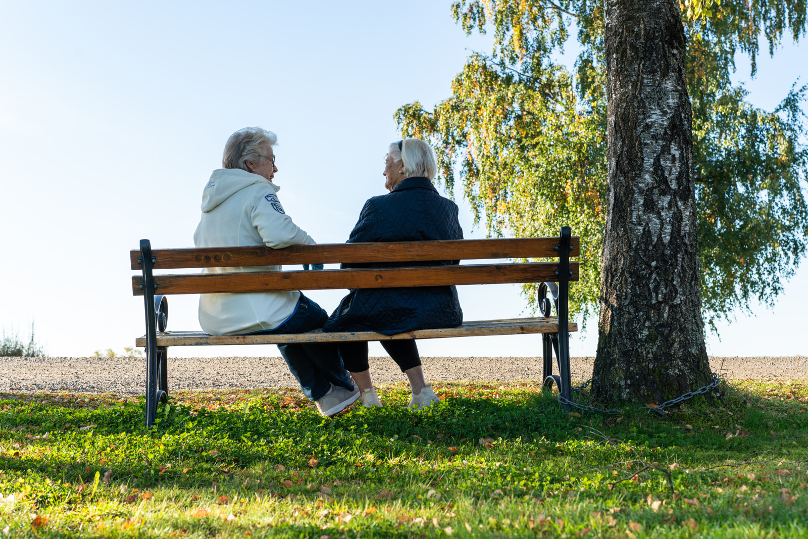 Bilde: Eldre mennesker i aktivitet foto: Andreas Dalene / Lillestrøm kommune