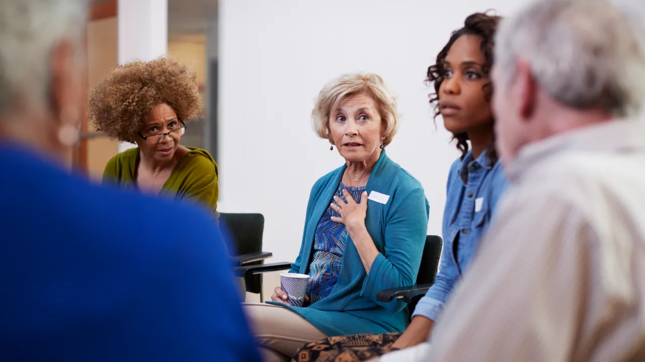 Folk som deltar på gruppekurs hos kommunen.