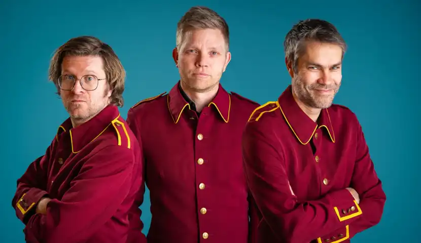 Bilde: to menn som spiller på instrumenter