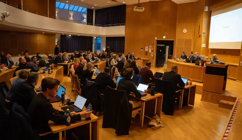 Kommunestyret samlet for kommunestyremøte i Lillestrøm