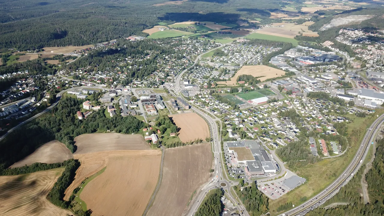Luftfoto av Skedsmokorset