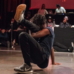 Gutt breakdancer